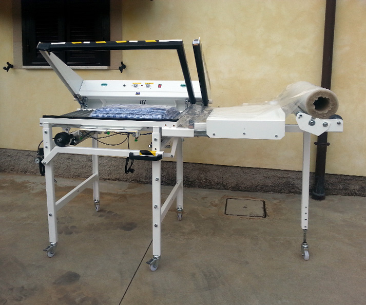 manual folded bagging machine